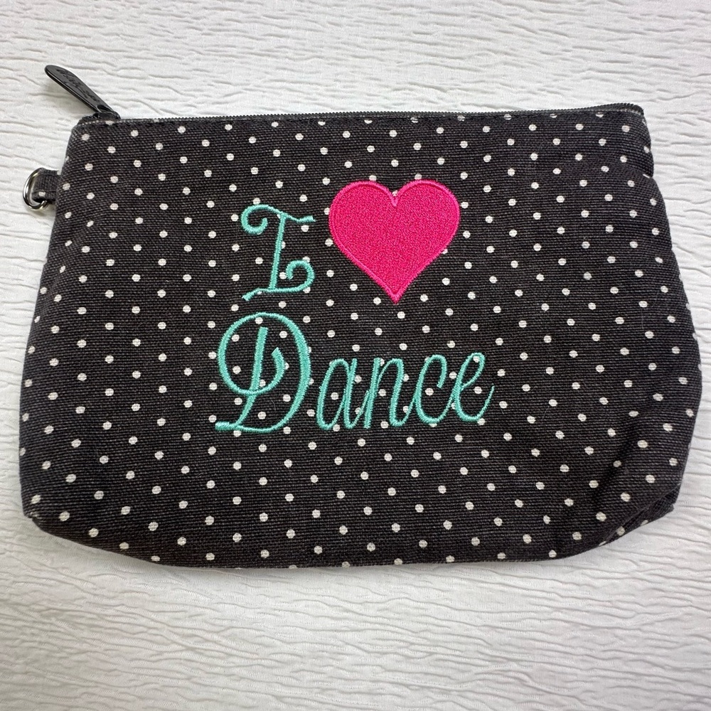 thirty-one Mini Zipper Pouch Polka Dot  
“ I 🩷 Dance “ I Love Dance